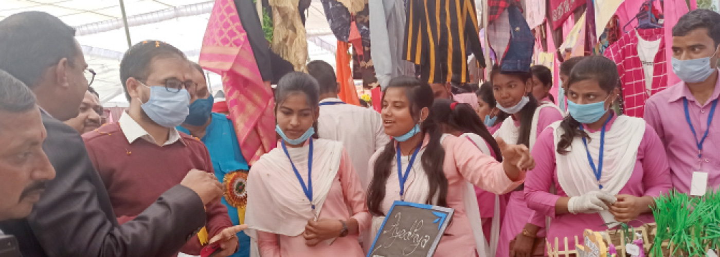 सरस्वती देवी महाविद्यालय नौरंगिया, कुशीनगर